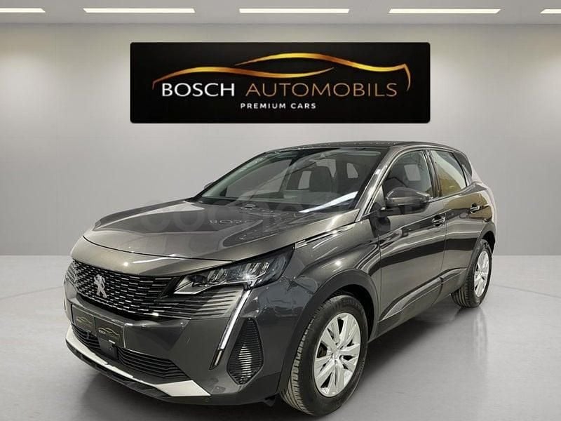 Usado Peugeot 3008 Active 130 CV (95 kW) 2021 Gris / plata SUV