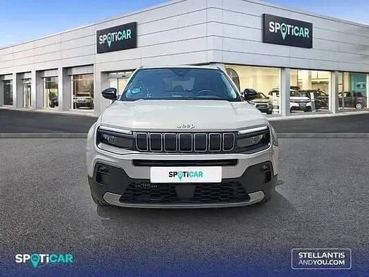 Usado Jeep Avenger Altitude 100 CV (73 kW) 2025 Gris SUV