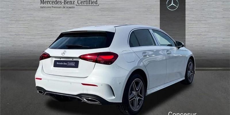Usado Mercedes A200 150 CV (110 kW) 2024 Blanco Berlina