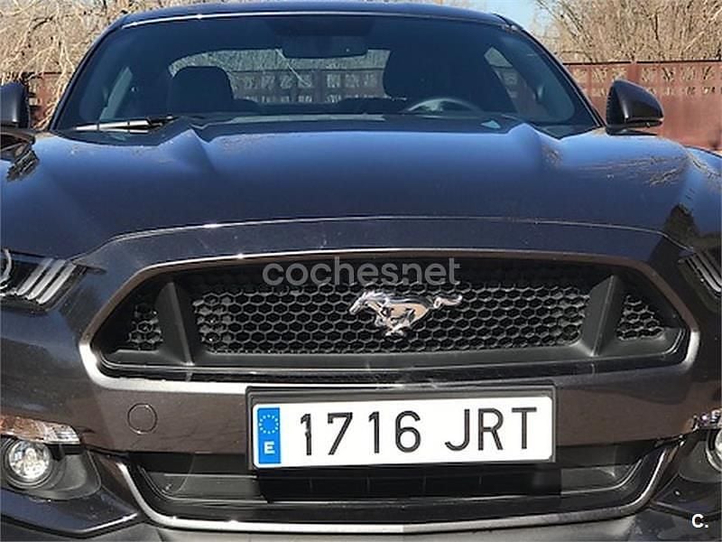Usado Ford Mustang GT 418 CV (307 kW) 2016 Gris / plata Coupe