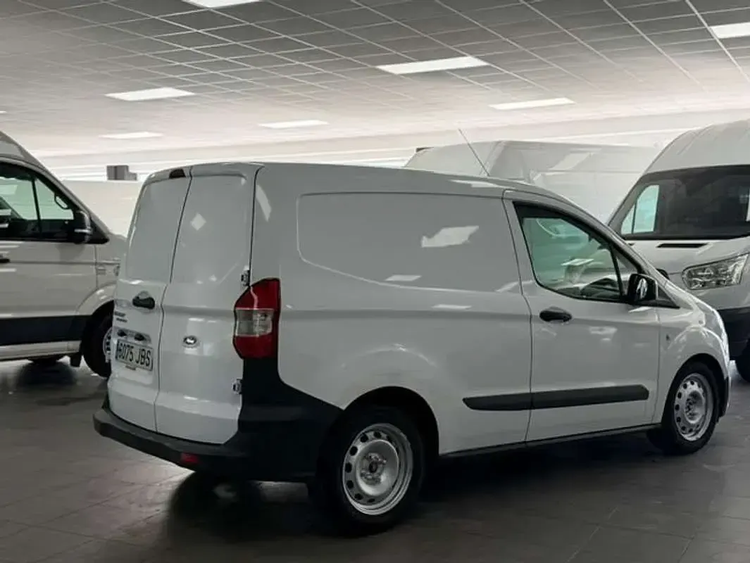 Usado Ford Transit 2014 Blanco Van