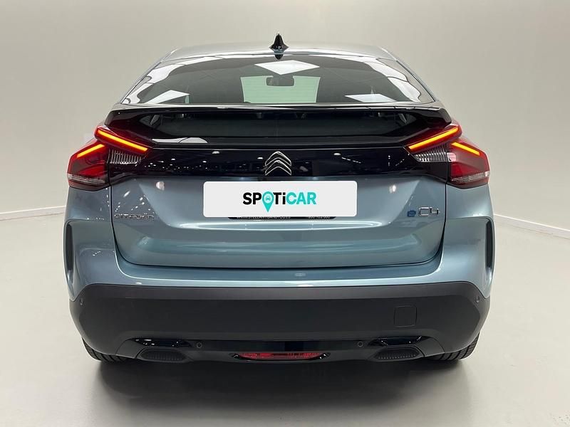 Usado Citroën e-C4 Feel 100 kW (137 CV) 2024 Azul Berlina