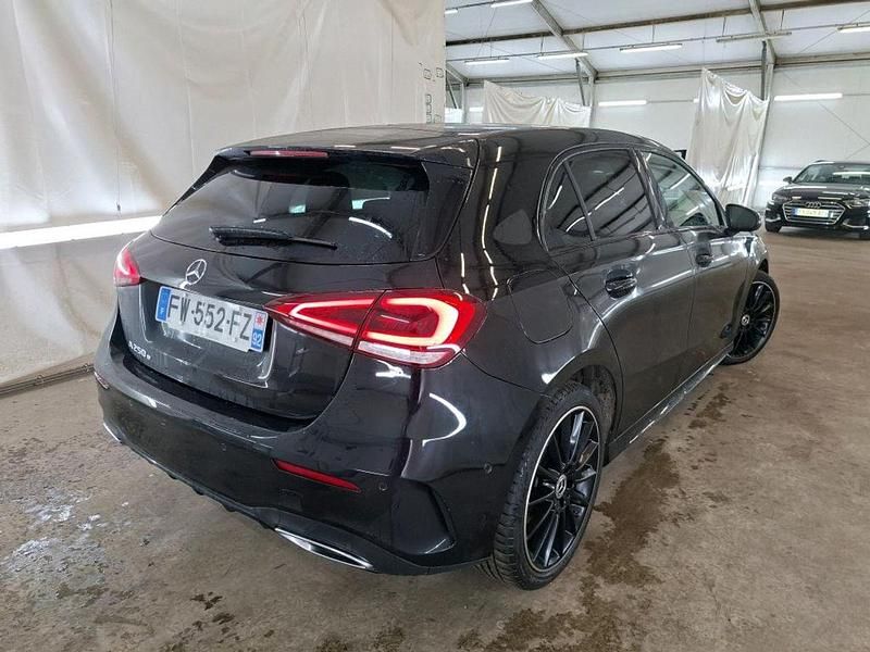 Usado Mercedes A250 219 CV (161 kW) 2021 Negro Berlina