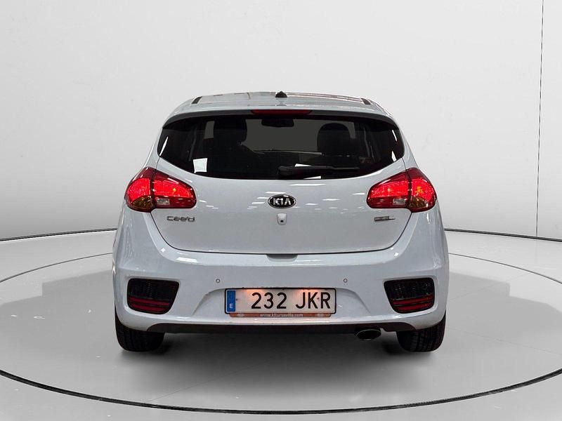 Usado Kia Ceed 120 CV (88 kW) 2015 Utilitario