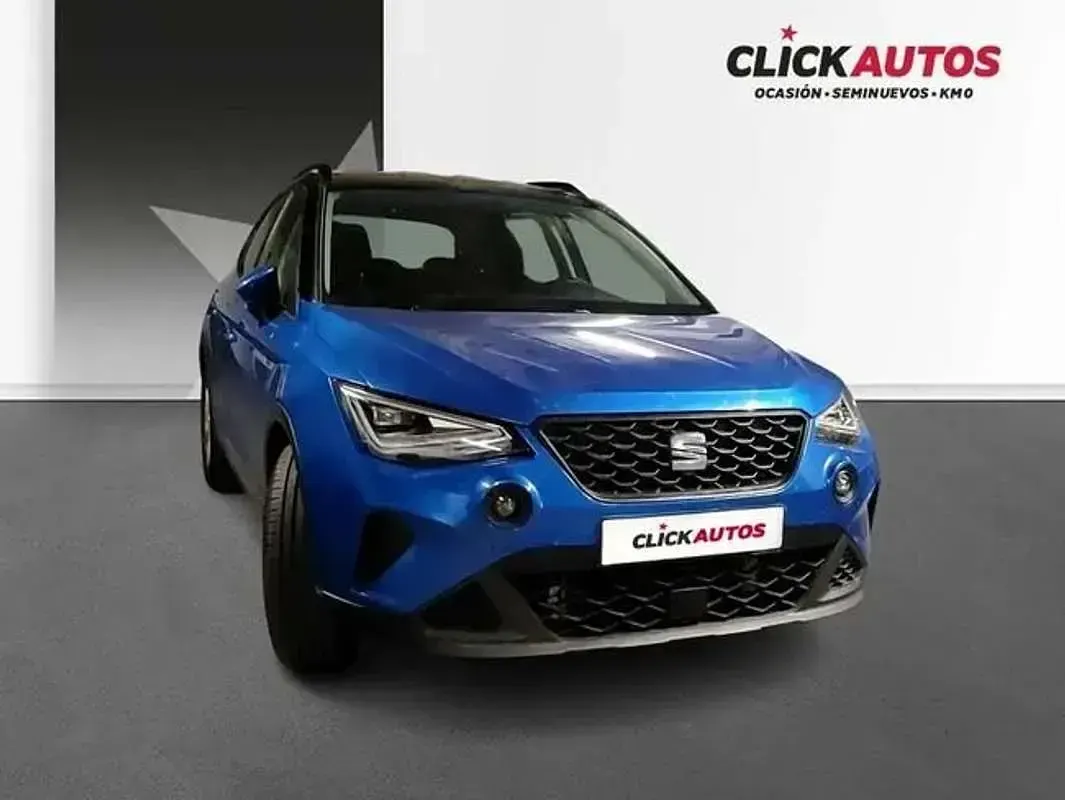 Usado Seat Arona Style 95 CV (69 kW) 2025 Azul SUV