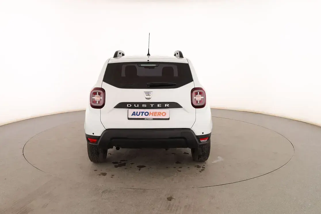 Usado Dacia Duster Essentiel 131 CV (96 kW) 2019 Blanco SUV