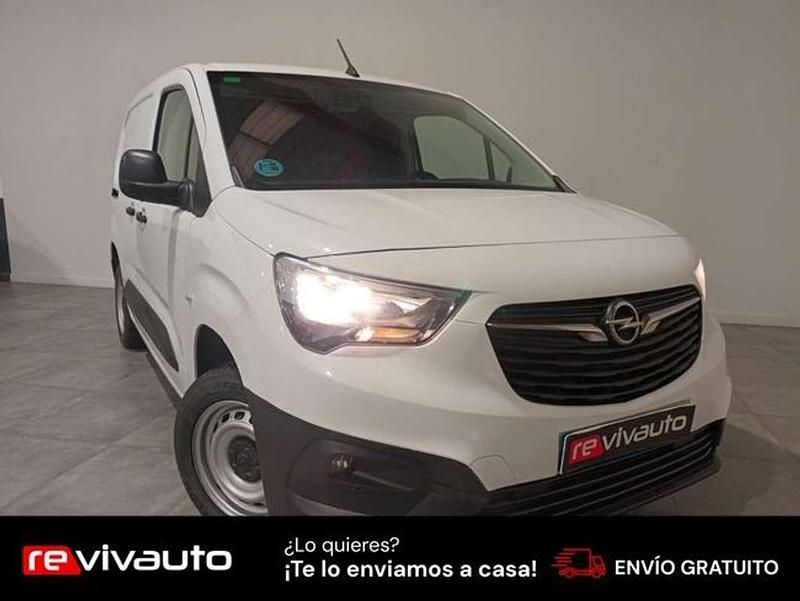 Usado Opel Combo S 101 CV (74 kW) 2021 Blanco Monovolumen