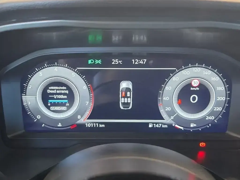 Usado Nissan Qashqai N-Connecta 140 CV (102 kW) 2025 Gris SUV