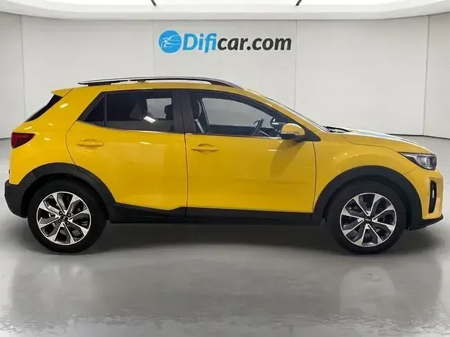 Usado Kia Stonic 101 CV (74 kW) 2019 Amarillo SUV