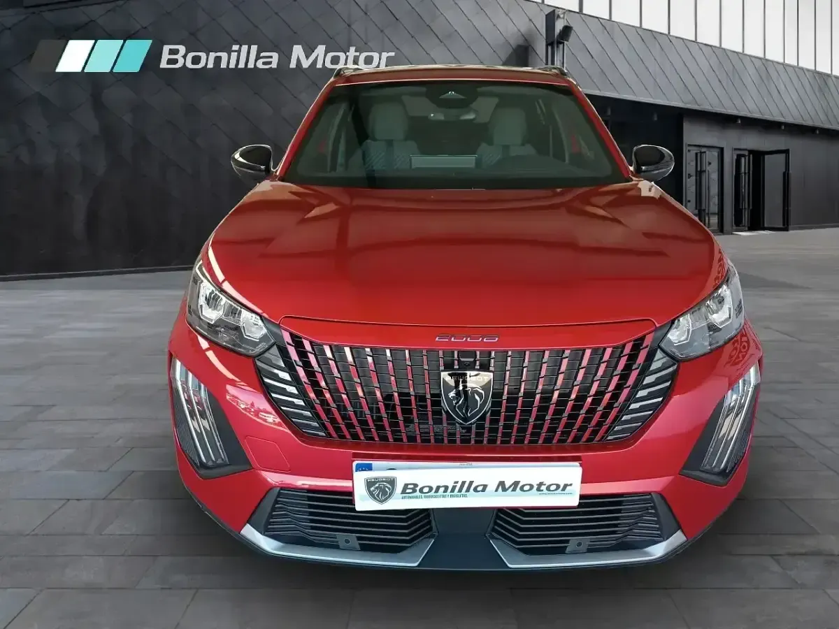 Nuevo Peugeot 2008 Allure 145 CV (106 kW) 2026 Rojo SUV