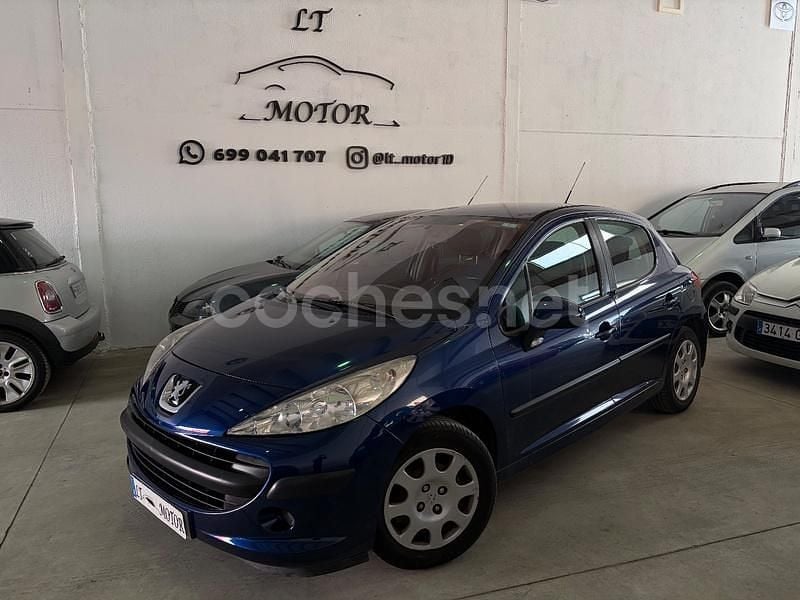 Azul Usado 2008 Peugeot 207 Berlina | 4500 € (Precio justo) - Imagen 1/4