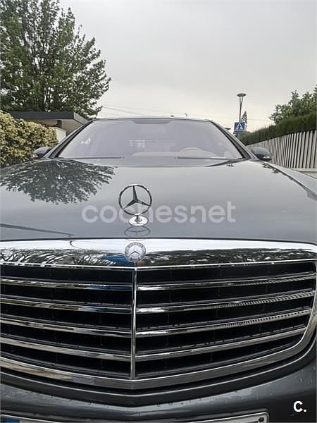Usado Mercedes S500L 388 CV (285 kW) 2007 Gris / plata Berlina