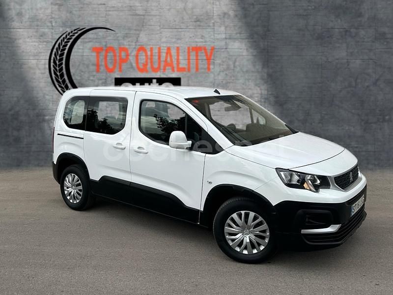Usado Peugeot Rifter Active 100 CV (73 kW) 2021 Blanco Monovolumen