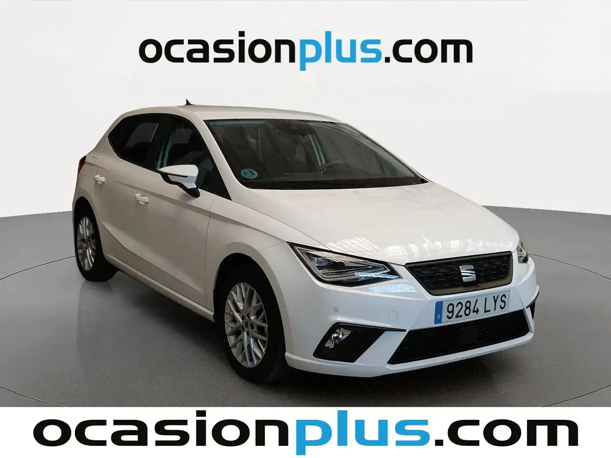 Usado Seat Ibiza Style 110 CV (80 kW) 2022 Blanco Utilitario