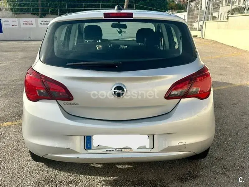 Usado Opel Corsa Selective 90 CV (66 kW) 2017 Gris / plata Utilitario