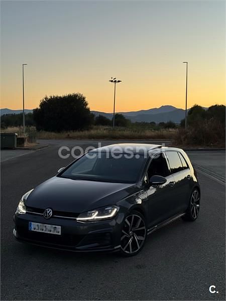 Usado VW Golf VII GTD 184 CV (135 kW) 2017 Gris / plata Berlina
