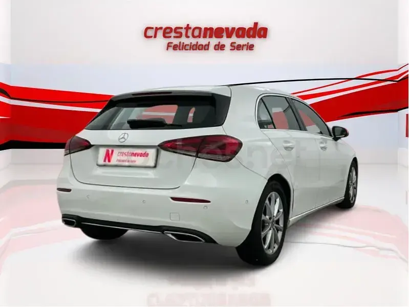 Usado Mercedes A180 116 CV (85 kW) 2020 Blanco Berlina