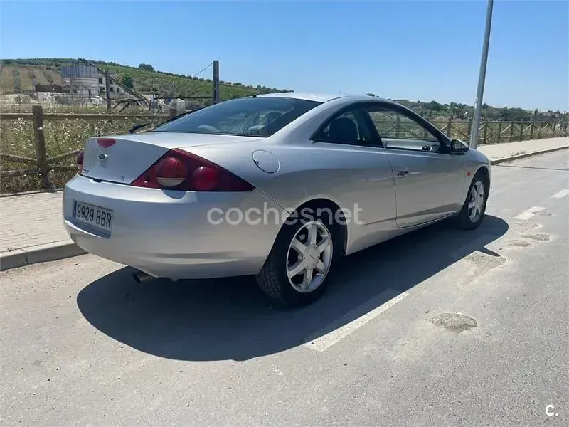 Usado Ford Cougar 170 CV (125 kW) 2000 Gris / plata Coupe