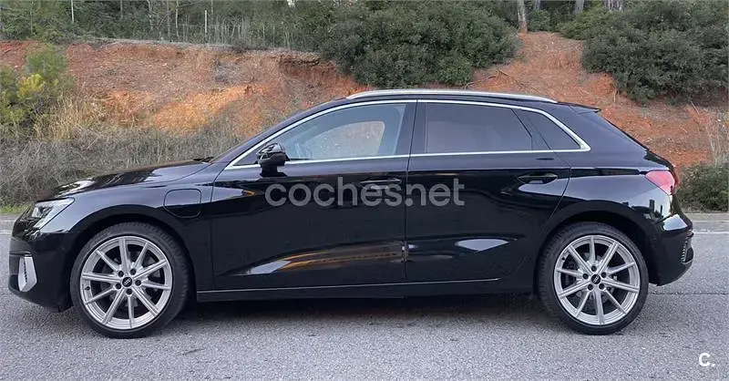 Usado Audi e-tron Design 204 CV (150 kW) 2021 Negro SUV