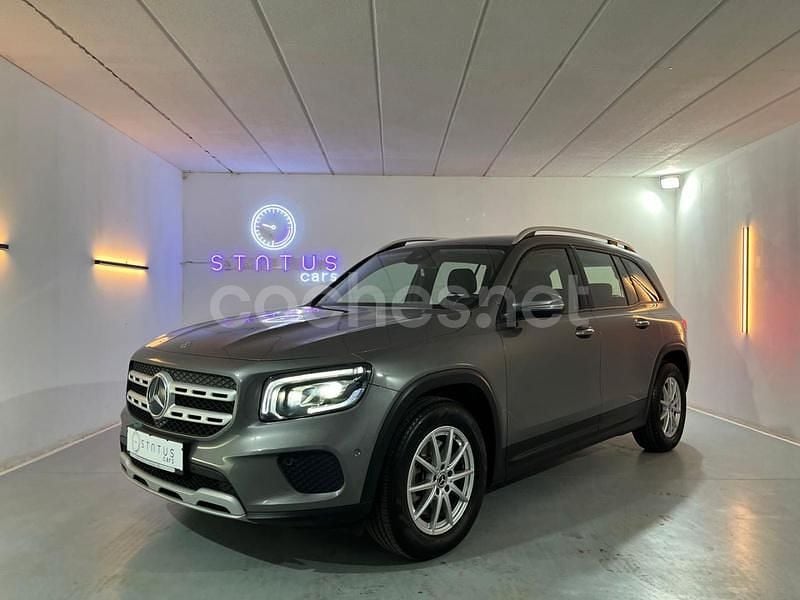 Gris / plata Usado 2020 Mercedes GLB200 SUV | 30.900 € (Buen precio) - Imagen 1/4
