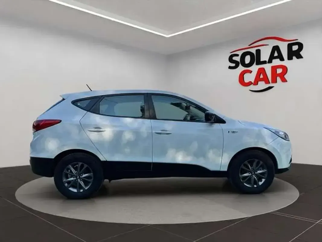 Usado Hyundai ix35 116 CV (85 kW) 2015 Blanco SUV
