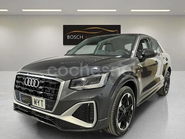 Gris / plata Nuevo 2025 Audi Q2 S-Line SUV | 30.990 € (Precio justo) - Imagen 1/4