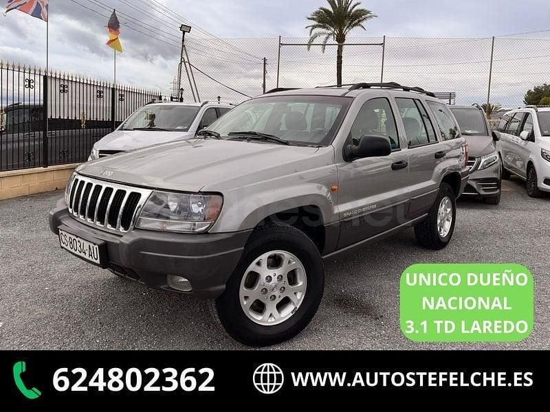 Usado Jeep Grand Cherokee Laredo 140 HP (102 kW) 2000 Bege SUV