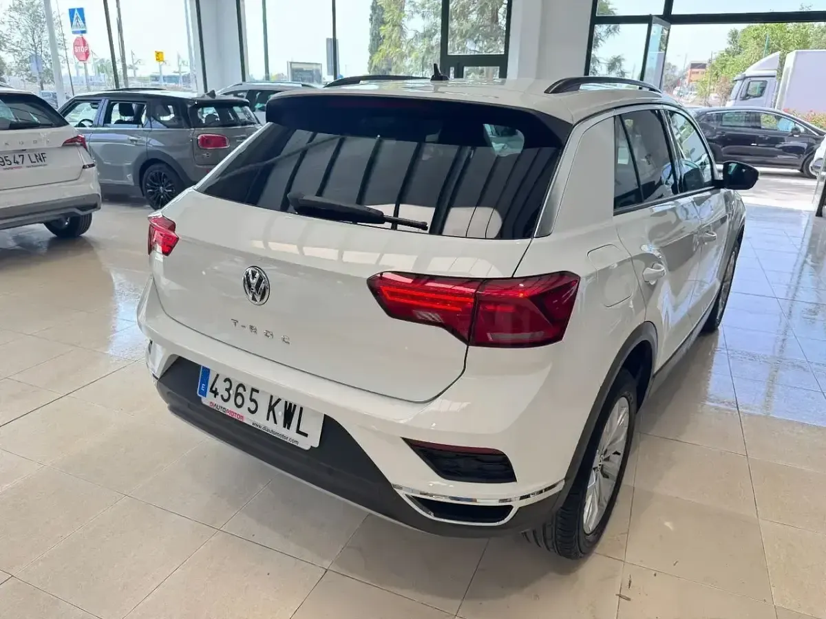 Usado VW T-Roc Advance 115 CV (84 kW) 2019 Blanco SUV