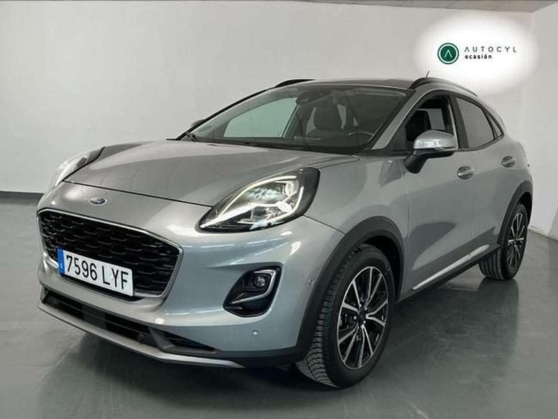 Usado Ford Puma Titanium 125 CV (91 kW) 2022 Gris SUV