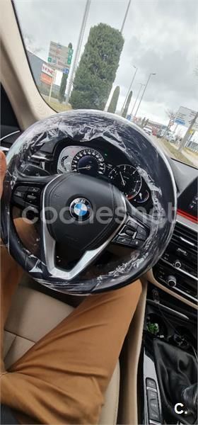 Usado BMW 520 Gran Turismo 184 CV (135 kW) 2017 Gris / plata Berlina