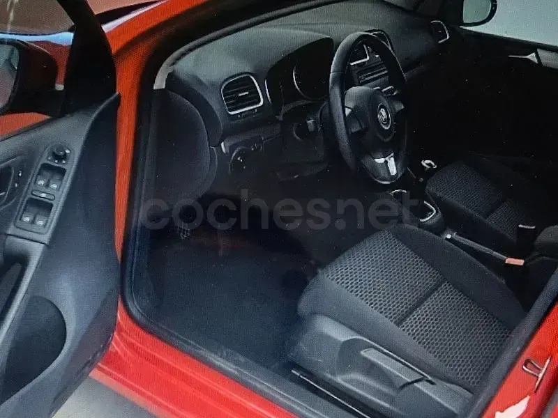 Usado VW Golf VI Advance 105 CV (77 kW) 2010 Berlina