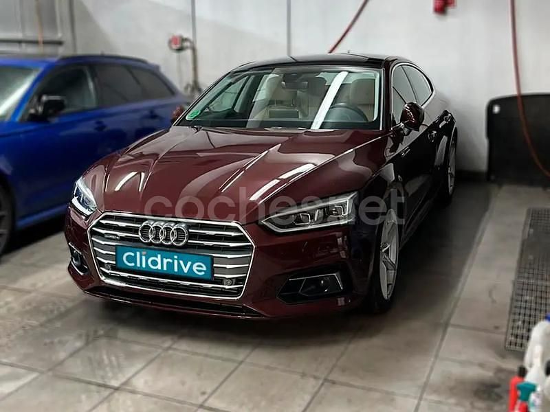 Usado Audi A5 Sportback Ambiente 218 CV (160 kW) 2017 Granate Utilitario