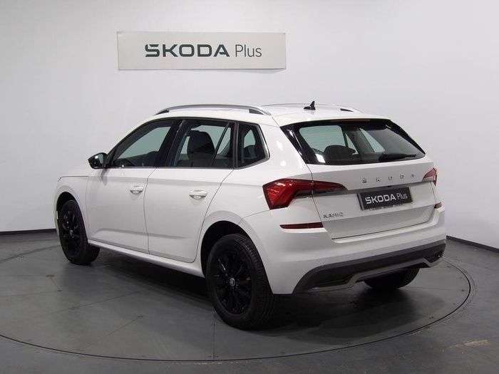 Blanco Usado 2021 Skoda Kamiq Ambition SUV | 17.990 € (Precio justo) - Imagen 1/4