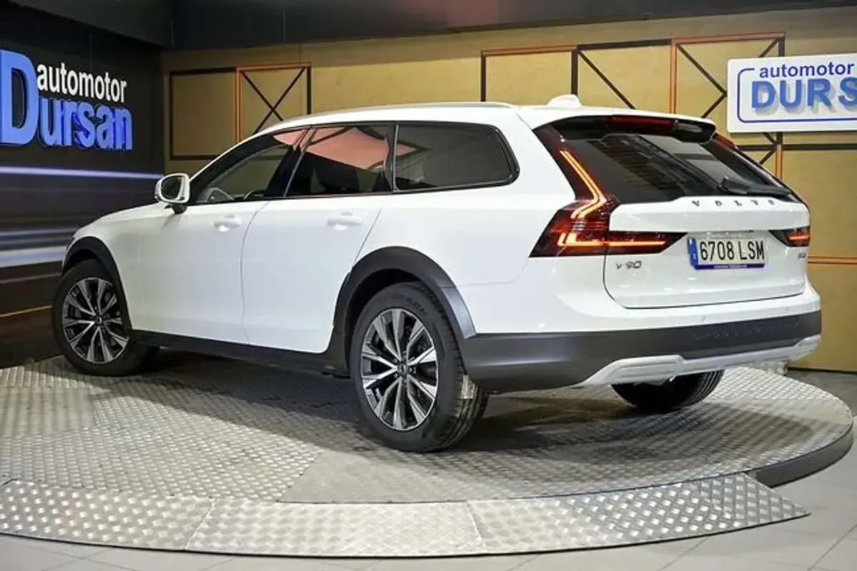 Usado Volvo V90 199 CV (146 kW) 2021 Blanco Familiar