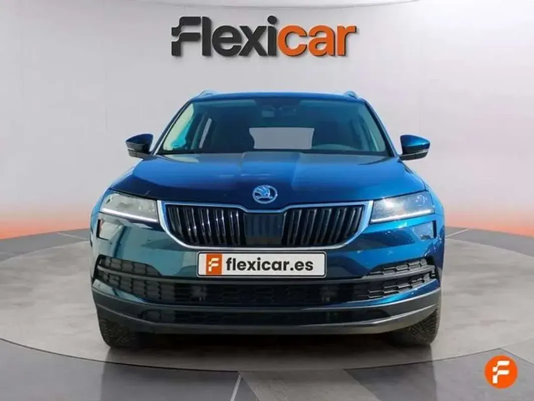 Usado Skoda Karoq Ambition 150 CV (110 kW) 2022 Azul SUV