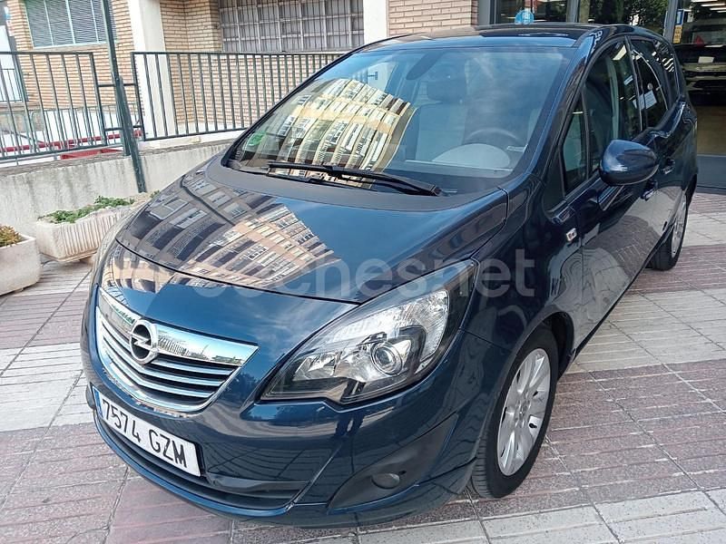 Azul Usado 2010 Opel Meriva Cosmo Monovolumen | 7750 € (Un poco caro) - Imagen 1/4