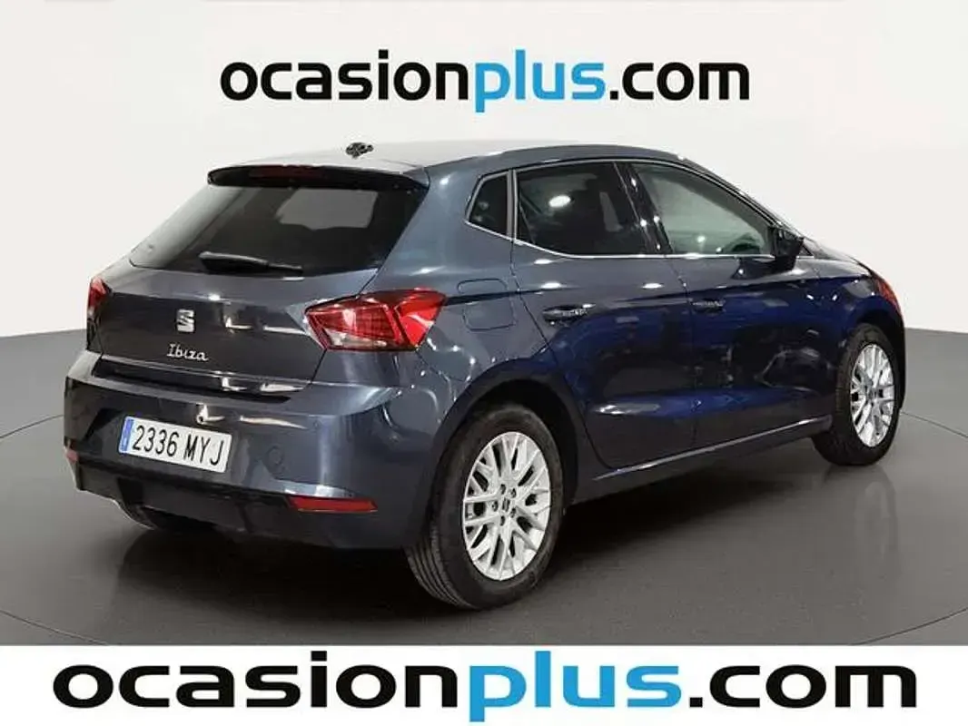 Usado Seat Ibiza XCELLENCE 116 CV (85 kW) 2025 Gris Utilitario