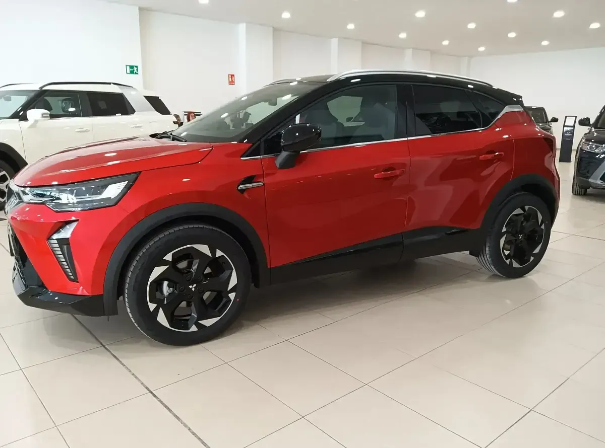Nuevo Mitsubishi ASX 140 CV (102 kW) 2025 Rojo SUV
