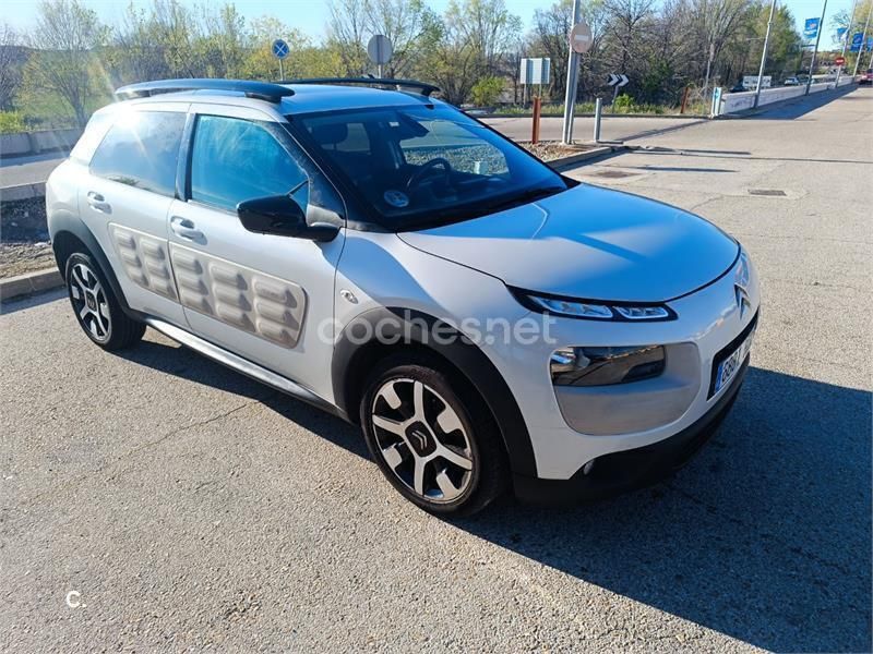 Blanco Usado 2014 Citroën C4 Cactus Shine Edition Utilitario | 9490 € (Precio justo) - Imagen 1/4