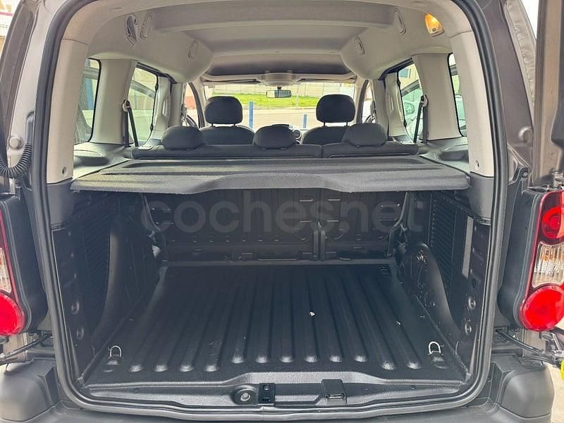 Usado Citroën Berlingo Live 100 CV (73 kW) 2018 Gris / plata Monovolumen