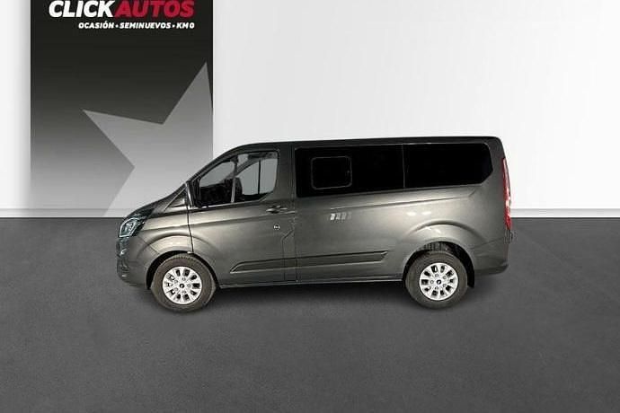 Usado Ford Transit Trend 130 CV (95 kW) 2024 Negro Familiar