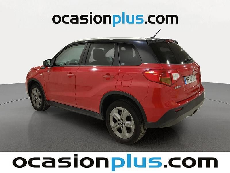 Usado Suzuki Vitara 120 CV (88 kW) 2015 Rojo SUV