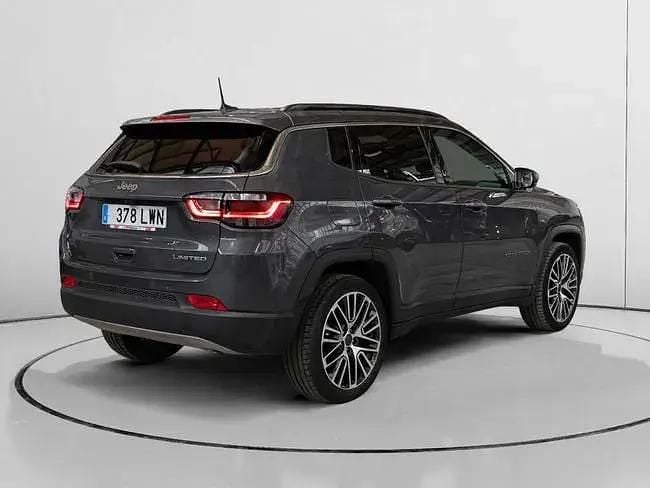 Occasion Jeep Compass Limited 130 ch (95 kW) 2022 Gris SUV