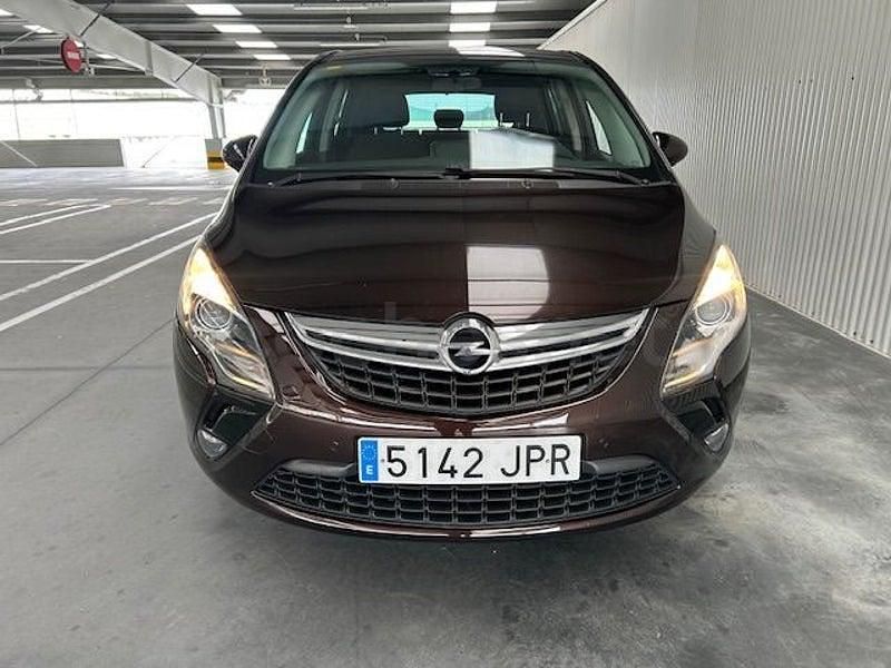Usado Opel Zafira Tourer Selective 136 CV (100 kW) 2017 Marrón Monovolumen
