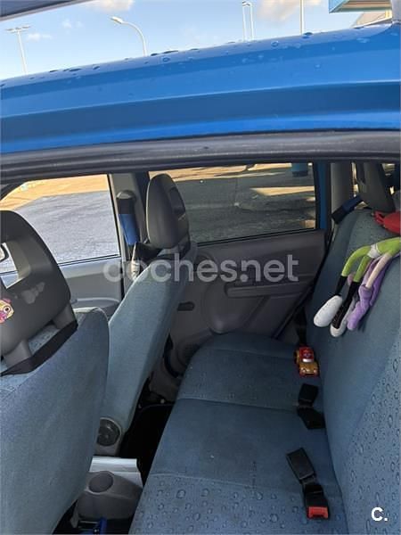 Usado Fiat Panda Active 54 CV (39 kW) 2003 Azul Berlina