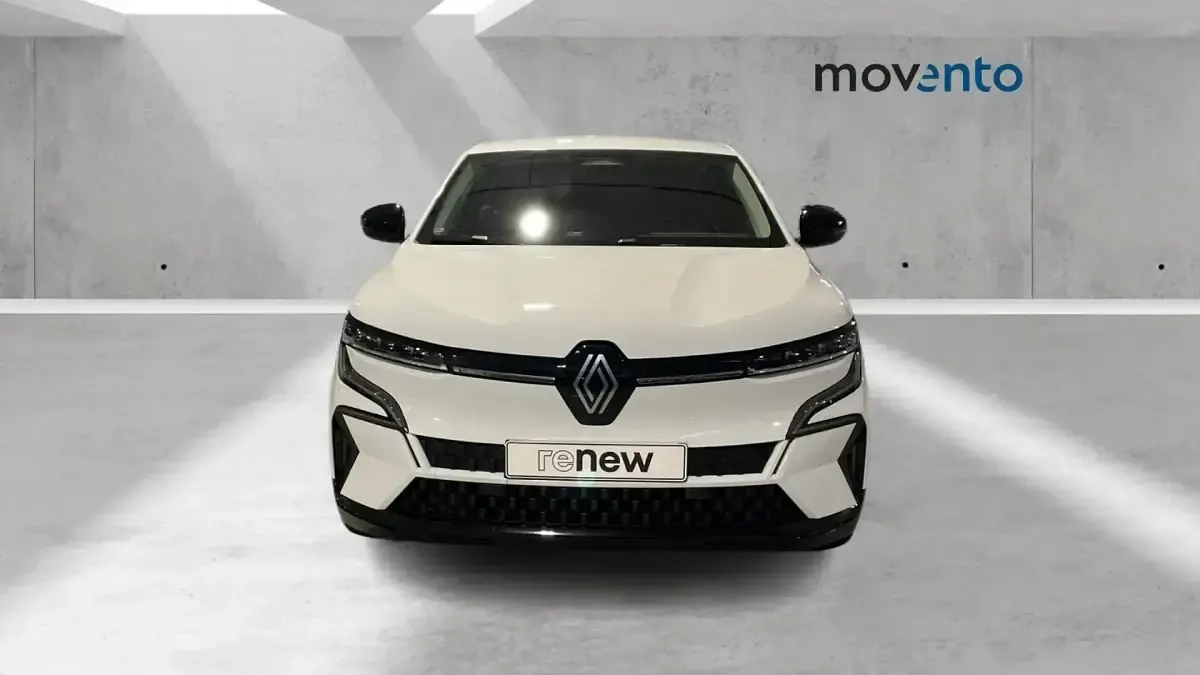 Usado Renault Mégane Equilibre 95 kW (130 CV) 2023 Blanco Berlina