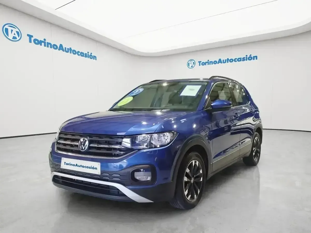 Usado VW T-Cross Advance 110 CV (80 kW) 2021 Azul SUV