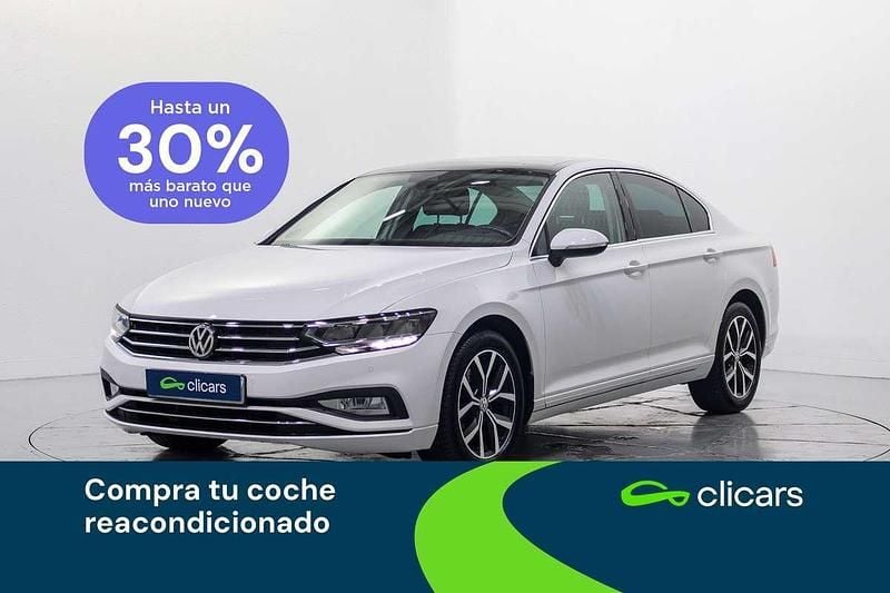 Blanco Usado 2020 VW Passat Executive Berlina | 16.390 € (Buen precio) - Imagen 1/4