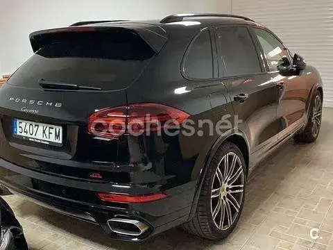 Usado Porsche Cayenne Diesel Platinum Edition 262 CV (192 kW) 2017 Negro SUV
