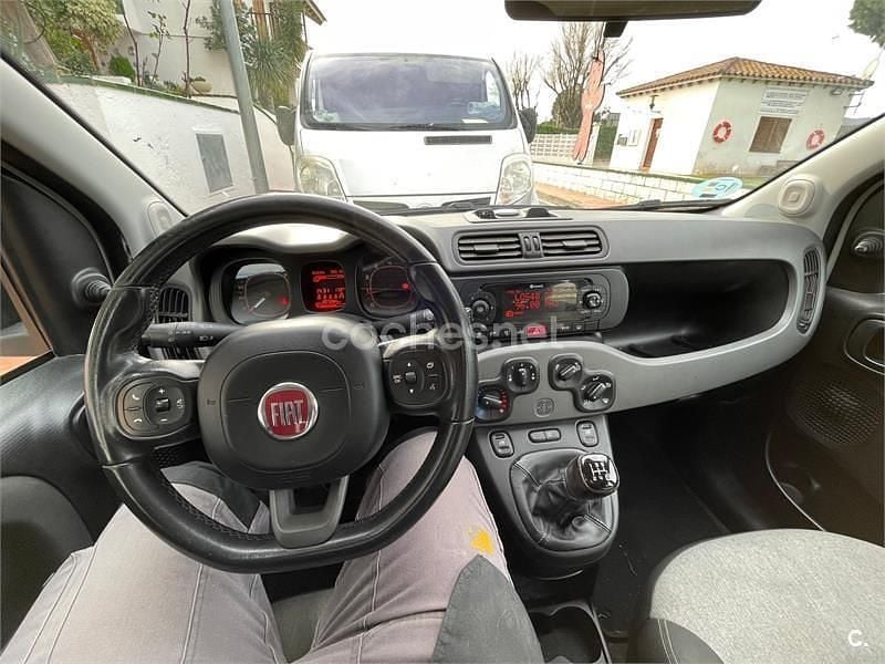 Usado Fiat Panda Lounge 69 CV (50 kW) 2017 Blanco Berlina